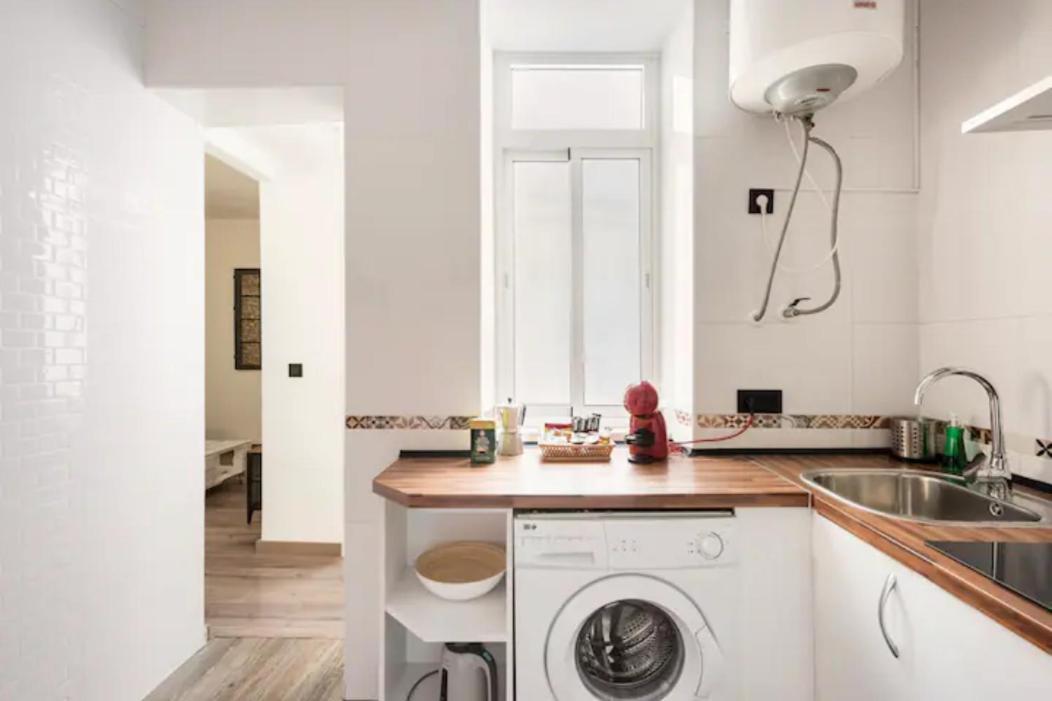 Apartamento Antares Edificio Centrico De 1800 Málaga Exterior foto